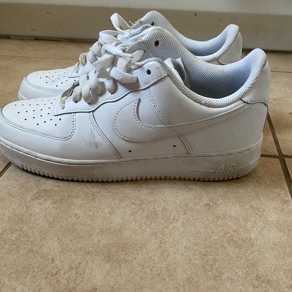 Nike Air forces - Picture 2 of 8